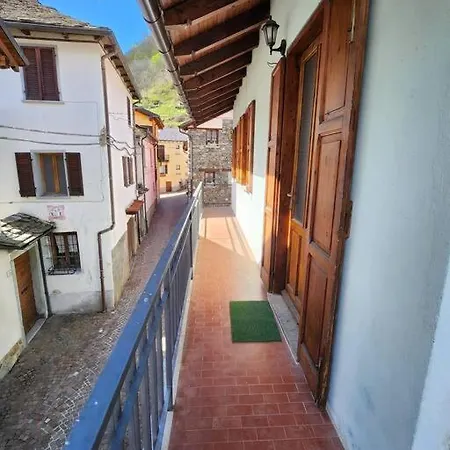 Nyaraló Casa A Forno Di Valstrona Con Terrazzo E Giardino *
