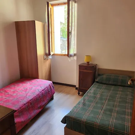 Casa A Forno Di Valstrona Con Terrazzo E Giardino * Strona