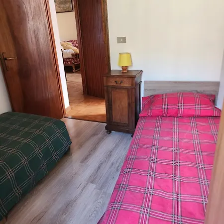 Casa A Forno Di Valstrona Con Terrazzo E Giardino Feriehus